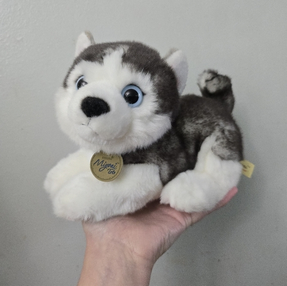 Miyoni by Aurora Siberian Husky Puppy Dog Wolf Plush Stuffed Animal - Picture 1 of 10
